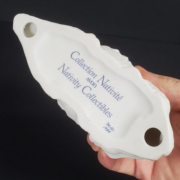 Avon Nativity Collectible The Camel White Porcelain Christmas 1984 with Box - Picture 7 of 12